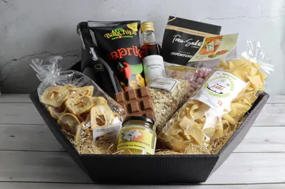 Grosser Geschenkkorb