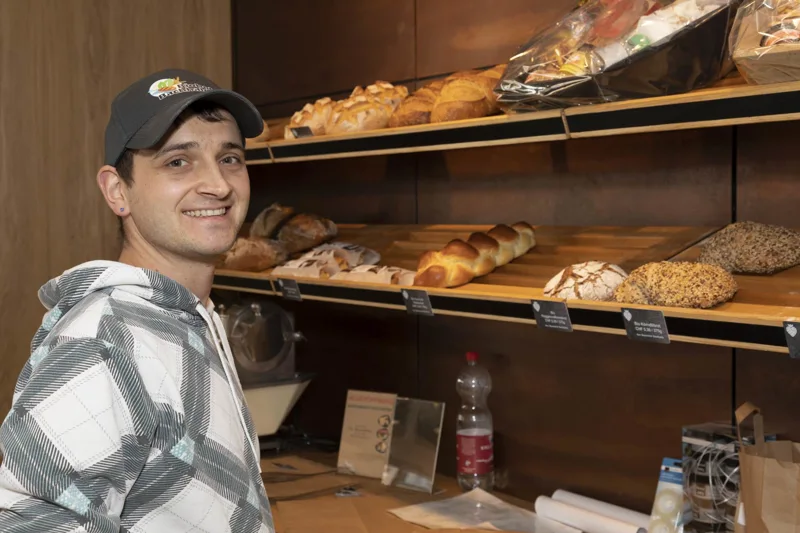 biobrot- bäckereibachhalde- regiomarkthochdorf-min.jpg